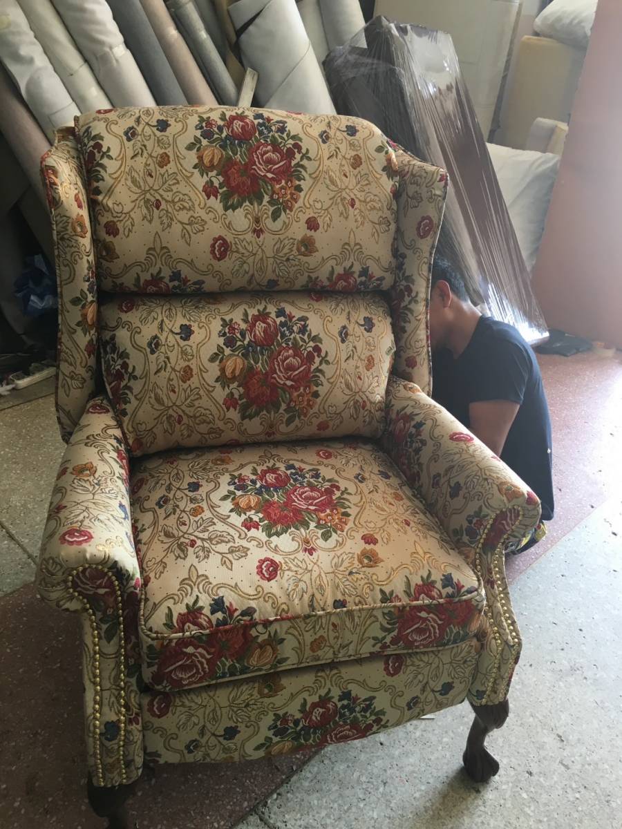 43 - https://เปลี่ยนหนังเปลี่ยนผ้าโซฟา.com | รับซ่อมโซฟา เต็งหนึ่งเฟอร์นิเจอร์ รับซ่อมโซฟา รับเปลี่ยนหนังโซฟา รับเปลี่ยนผ้าโซฟาทุกชนิดทุกรูปแบบ รับซ่อมโซฟาหลุยส์ รับเปลี่ยนผ้าโซฟาหลุยส์ เก้าอี้หลุยส์ เก้าอี้หนังเทียม หนังแท้ ทุกชนิดทุกรูปแบบ